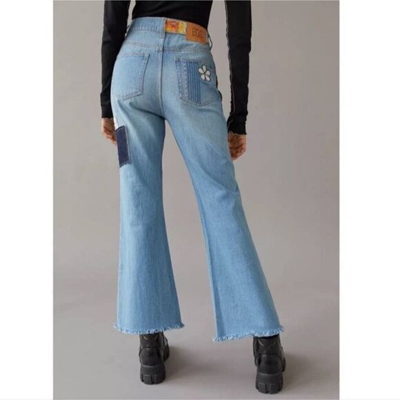 BDG Urban Outfitters High-Waisted Flare Patchwork Craft Jeans Indigo 26 - Picture 3 of 13